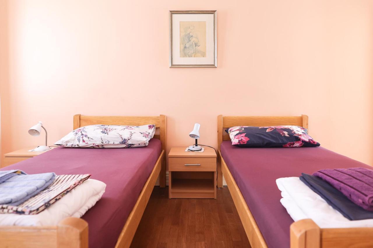 Two Bedroom Apartment In City Center Igor 扎达尔 外观 照片